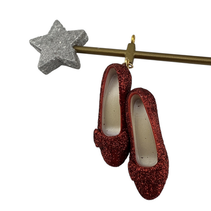 1HCM1079 Ruby Slippers (The Wizard of Oz)