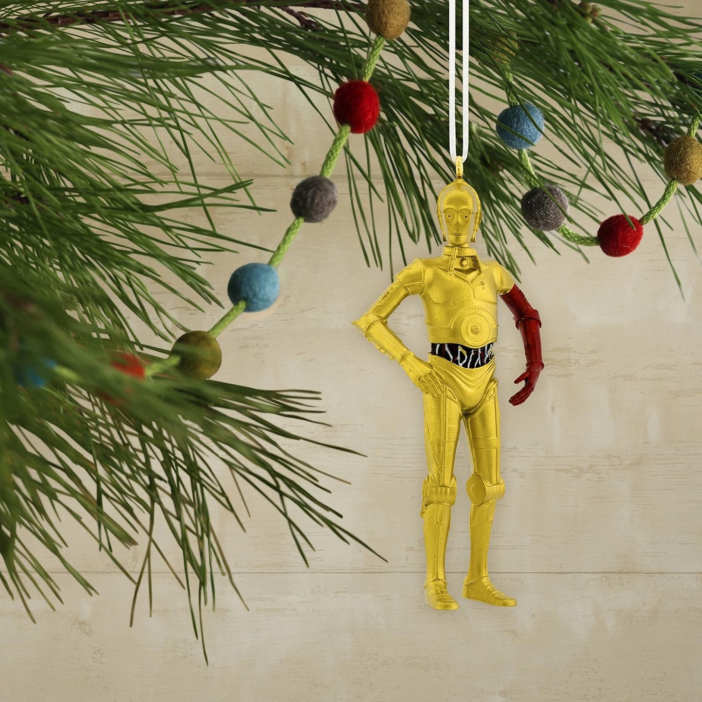 1HCM8647 C-3PO Hallmark Ornament (Star Wars) 1HCM8647