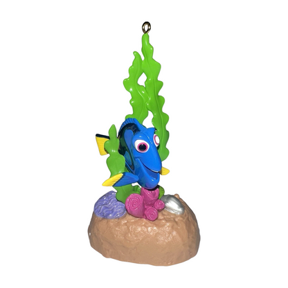 1HCM9698 Finding Dory Hallmark Ornament (Disney) 1HCM9698 Image1