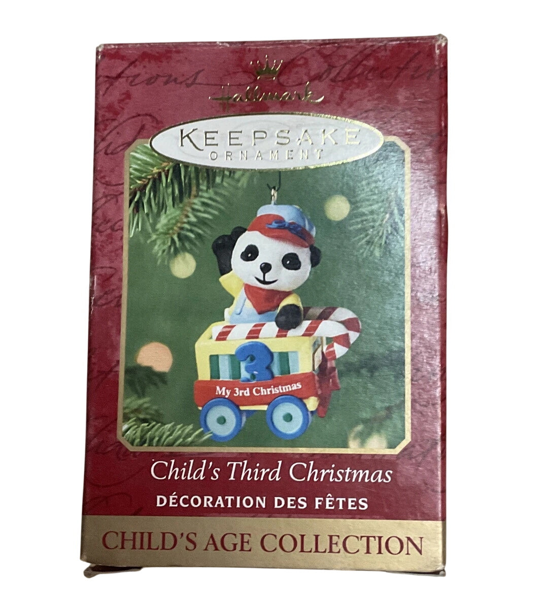 2000 Child's Third Christmas Hallmark Ornament (Child's Age Collection) QX6924
