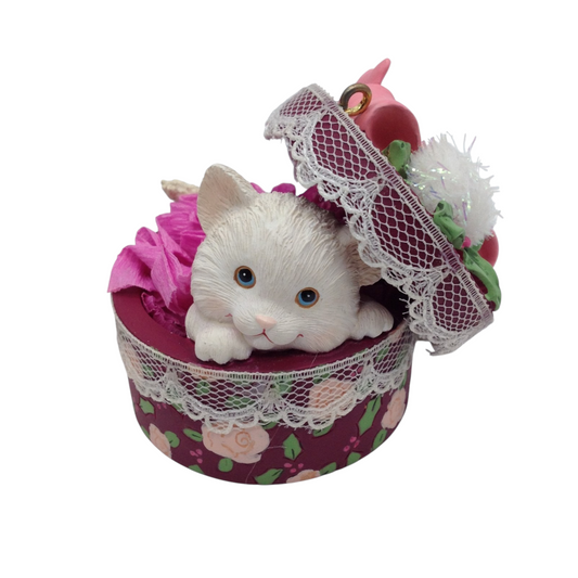 2000 Feline Finery (Kitten)