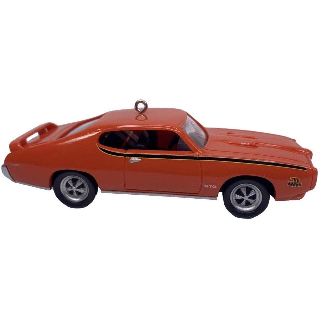 2000 Hallmark Ornament (1969) GTO - The Judge Hallmark Ornament (Classic American Cars) QX6584