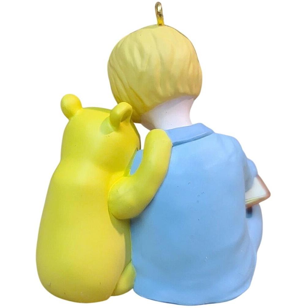 2000 Story Time With Pooh Hallmark Ornament (Winnie the Pooh) QXD4024