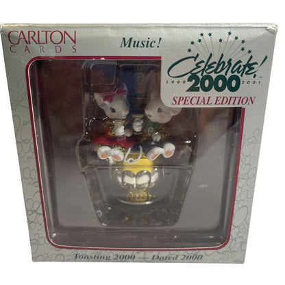 2000 Toasting 2000 Carlton Cards Ornaments (Mouse) CXOR-301A