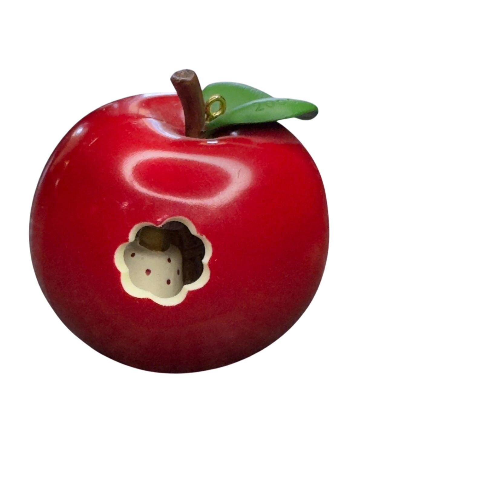 2000 A Reader to the Core Hallmark Ornament (Apple & Bookworm) QX6974