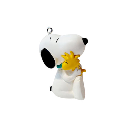 2000 A Snug Hug (Peanuts)
