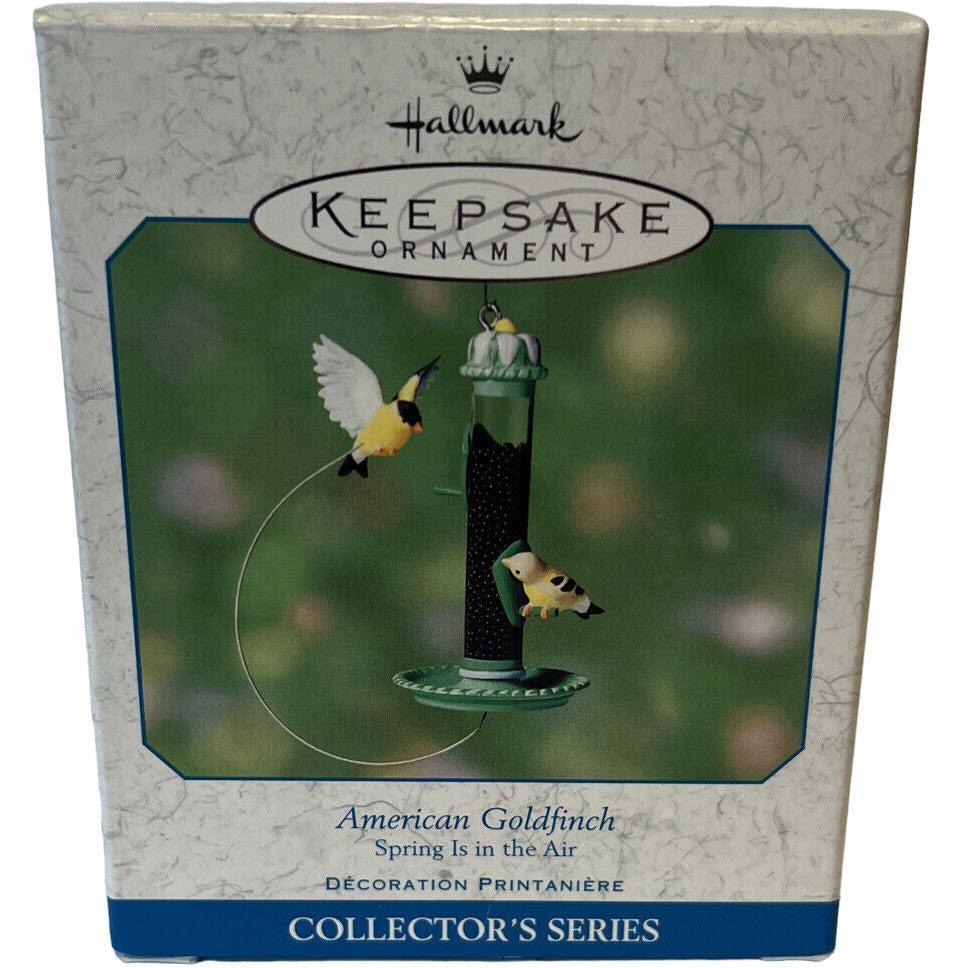 2000 American Goldfinch Hallmark Ornament (Spring is in the Air) QEO8535