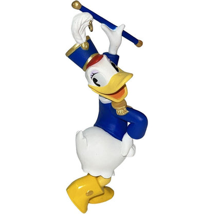 2000 Baton Twirler Daisy Hallmark Ornament (Mickey's Holiday Parade) QXD4034