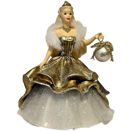 2000 Celebration BARBIE Ornament Hallmark Ornament (Special 2000 Edition) QXI6832