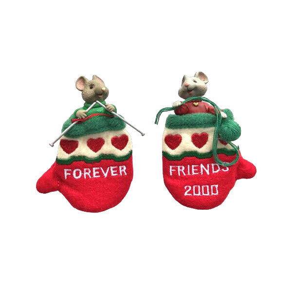 2000 Close-Knit Friends Hallmark Ornament (Friendship Set) QX8204
