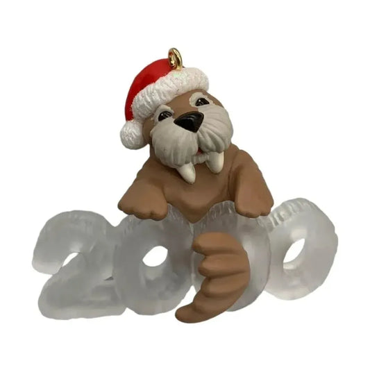 2000 Cool Decade #1 - Walrus Hallmark Ornament (Cool Decade) QX6764 Image1