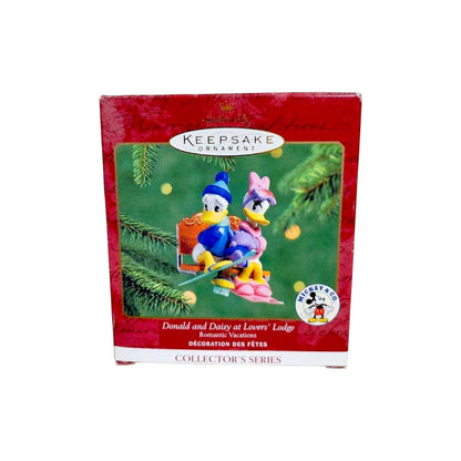 2000 Donald and Daisy at Lovers' Lodge (Romantic Vacations)