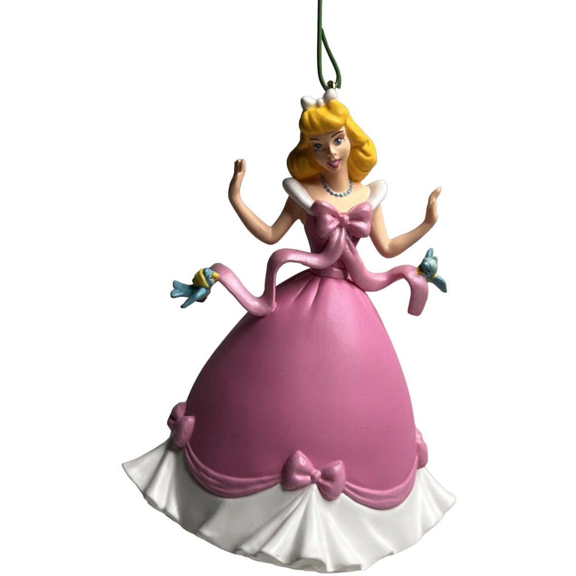 2000 Dressing Cinderella Hallmark Ornament (Disney) QXD4109