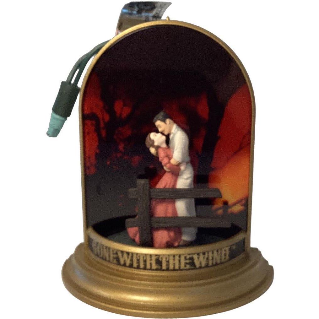 2000 Farewell Scene Hallmark Ornament (Gone with the Wind) QLX7562