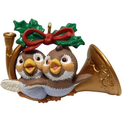 2000 Friends in Harmony Hallmark Ornament (Bird) QX8001