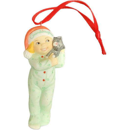 2000 GrandDaughter Hallmark Ornament (GrandDaughter) QX8091