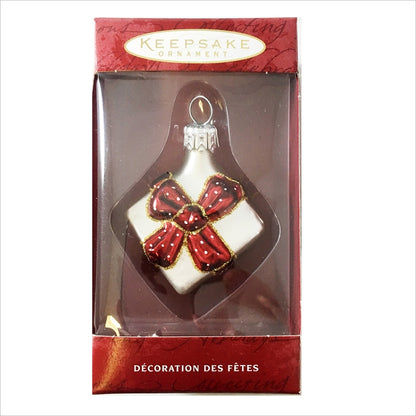 2000 Lil' Gift - Red Bow Hallmark Ornament (Blown Glass) QBG4341