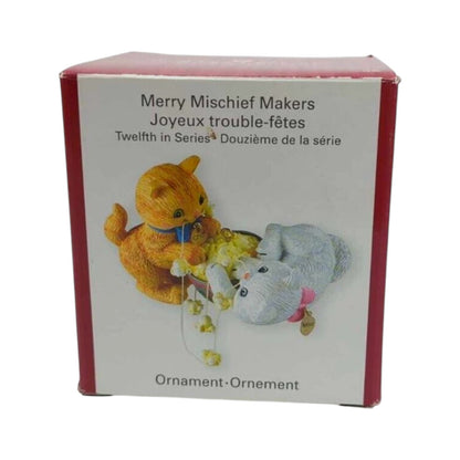 2000 Merry Mischief Makers – Twelfth in Series (Merry Mischief Makers) Carlton Cards Heirloom Ornament CXOR-045R Image2