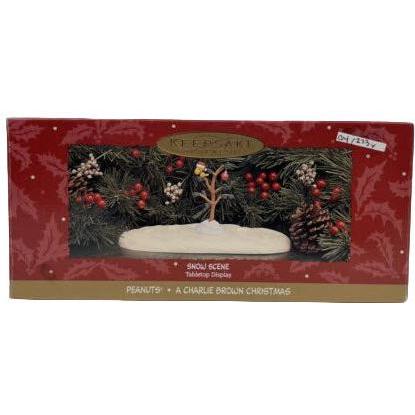 2000 Snow Scene Hallmark Ornament (A Charlie Brown Christmas) QRP4227