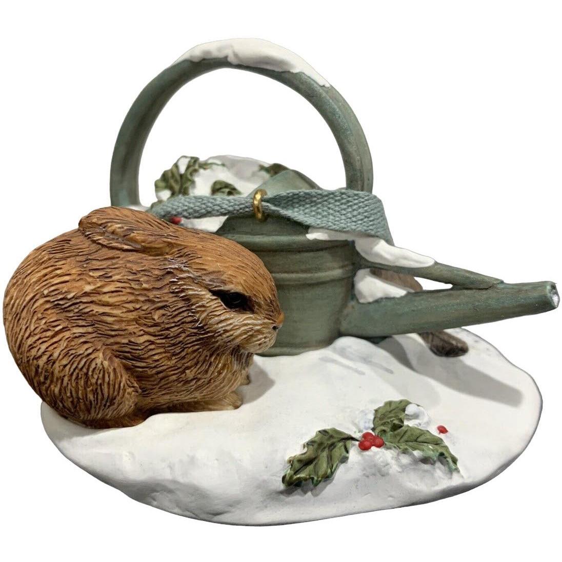 2000 Snowy Garden Hallmark Ornament (Nature's Sketchbook) QX8284