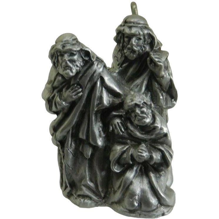 2000 The Nativity Hallmark Ornament (The Nativity) QXM5961