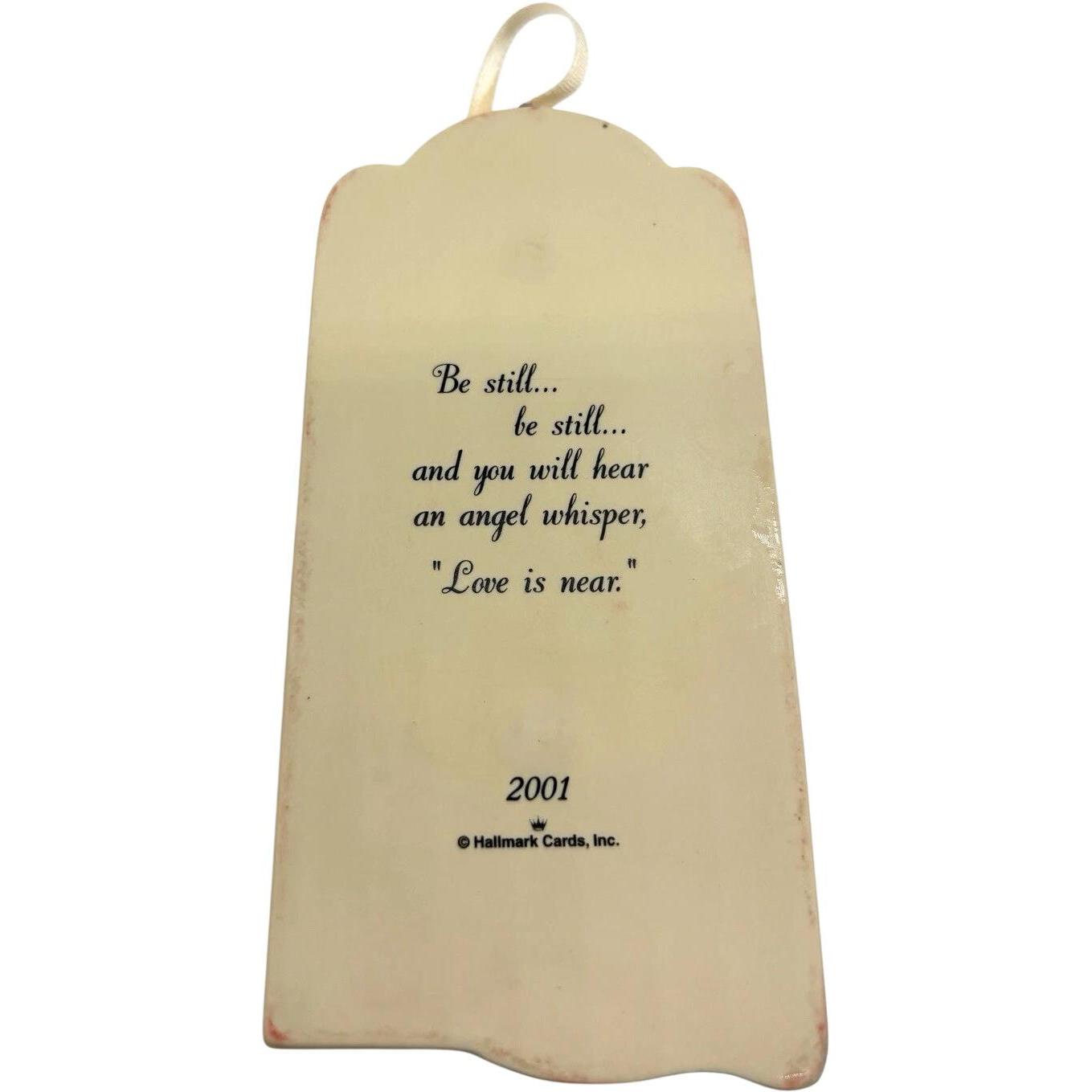 2001 Angel's Whisper Hallmark Ornament (Angel) QX8852