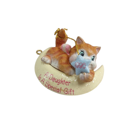 2001 Daughter (Family)