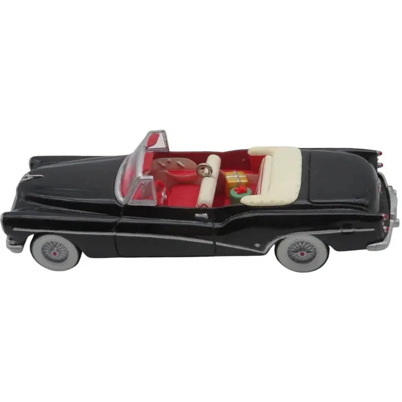 2001 Hallmark Ornament (1953) Buick Roadmaster Skylark Hallmark Ornament (Classic American Cars) QX6872