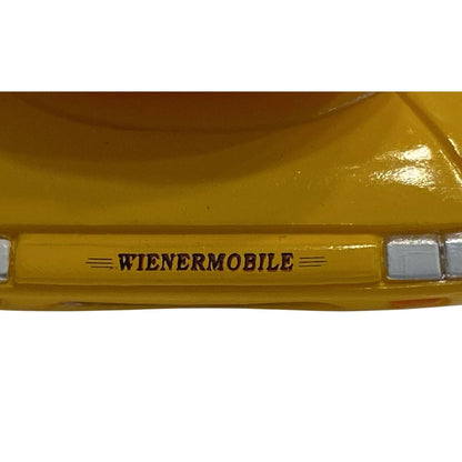 2001 Hallmark Ornament (2000) Oscar Mayer Wienermobile Hallmark Ornament (Oscar Mayer Wienermobile) QX6935