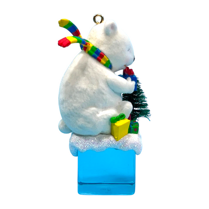 2001 Ice Pals (Polar Bear)