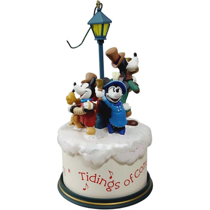 2001 Merry Carolers Hallmark Ornament (Mickey & Co) QXD7585