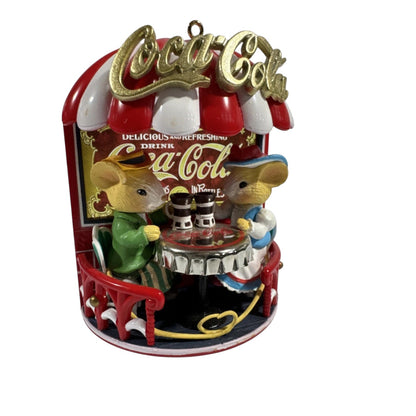 2001 Soda fountain Sweethearts (Coca-Cola)