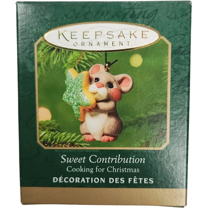 2001 Sweet Contribution Hallmark Ornament (Cooking for Christmas) QXM4492