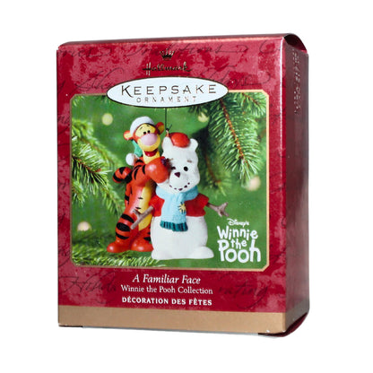 2001 A Familiar Face Hallmark Ornament (Winnie the Pooh) QXD4152