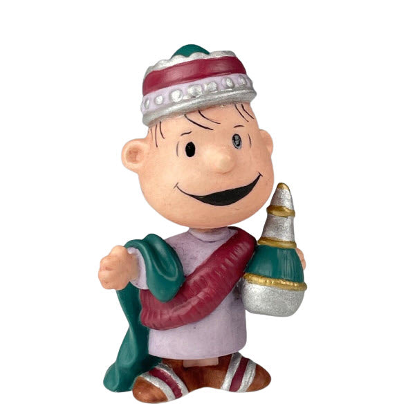 2001 A Wise Man Figurine Hallmark Ornament (Peanuts Gallery) QPC4063