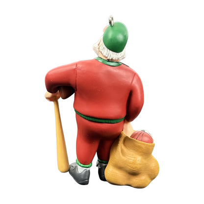 2001 All-Sport Santa Hallmark Ornament (Santa Claus) QX8332 Image4