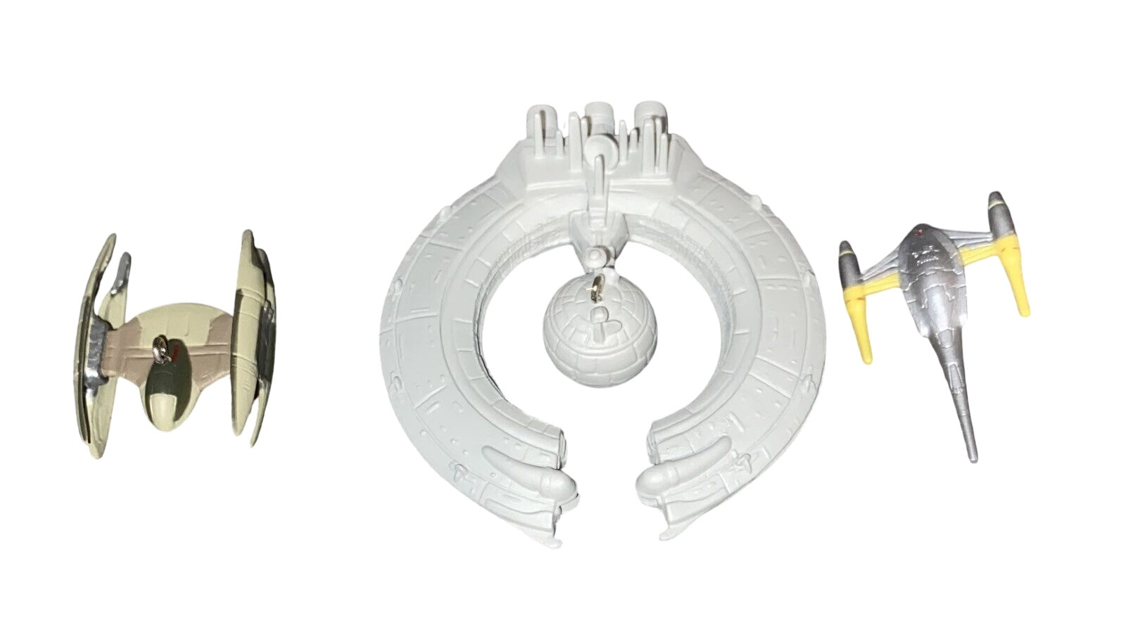 2001 Battle of Naboo Hallmark Ornament (Star Wars) QXM5212