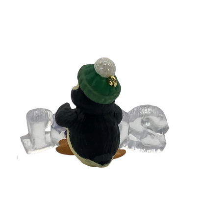 2001 Cool Decade #2 - Penguin Hallmark Ornament (Cool Decade) QX6992 Image4