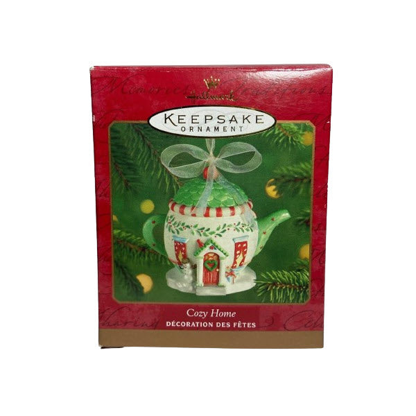 2001 Cozy Home Hallmark Ornament (Teapot) QX8965