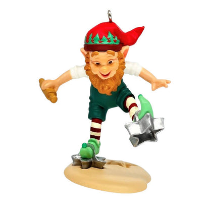 2001 Creative Cutter Hallmark Ornament (Cooking for Christmas) QX8865