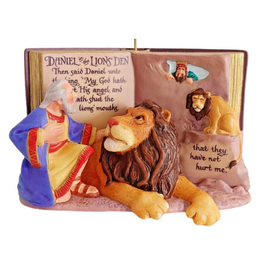 2001 Daniel in the Lions' Den (Favorite Bible Stories)