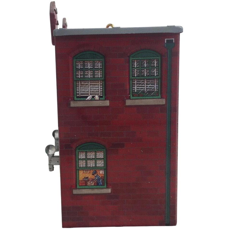 2001 Fire Station No. 1 Hallmark Ornament (Town and Country) QX8052