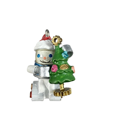 2001 Gearing Up for Christmas Hallmark Ornament (Robot) QXM5352
