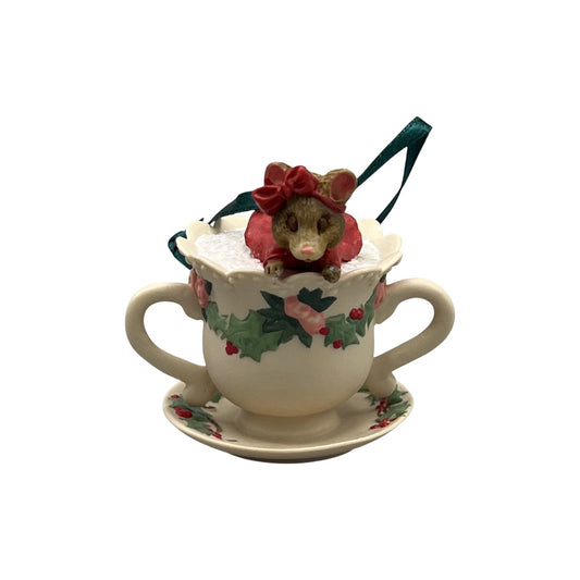 2001 GrandMother Hallmark Ornament (Mouse) QX8445 Image1
