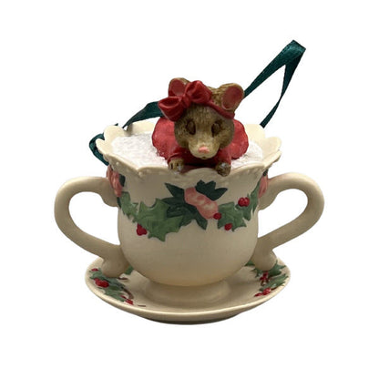 2001 GrandMother Hallmark Ornament (Mouse) QX8445