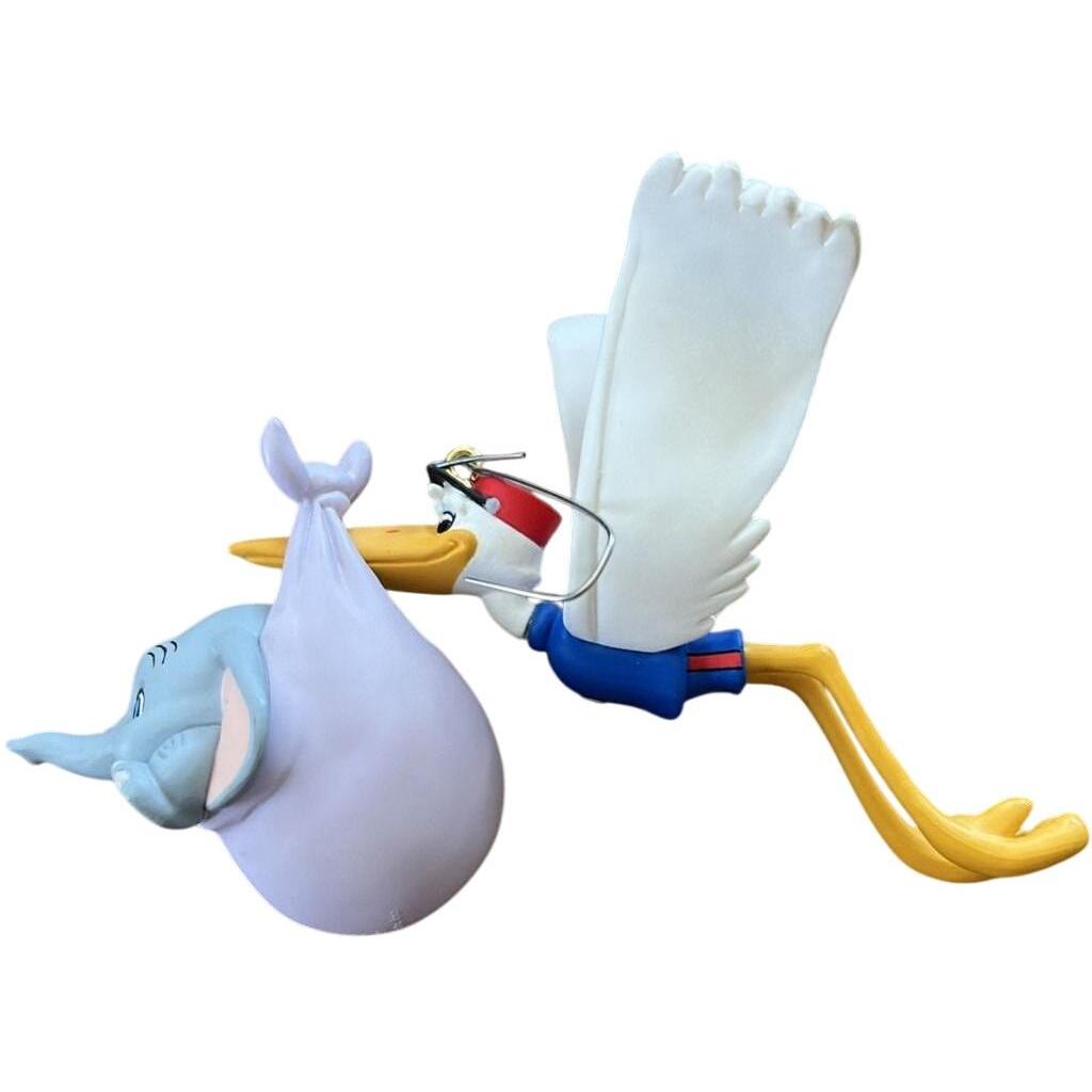 2001 Hello, Dumbo! Hallmark Ornament (Dumbo) QXD4162