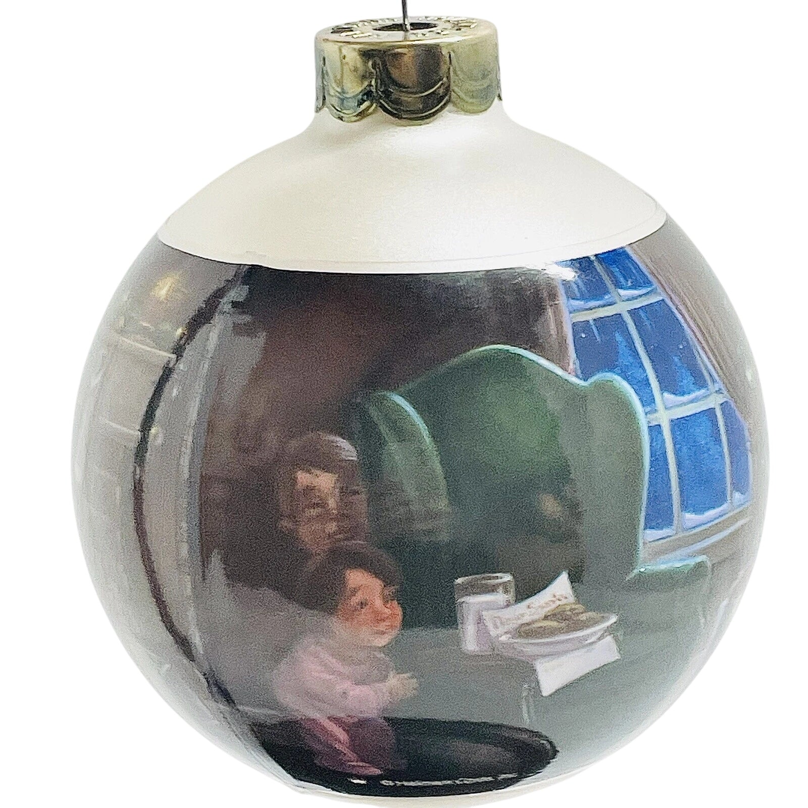 2001 Jolly Visitor Hallmark Ornament (Ball) QX2235