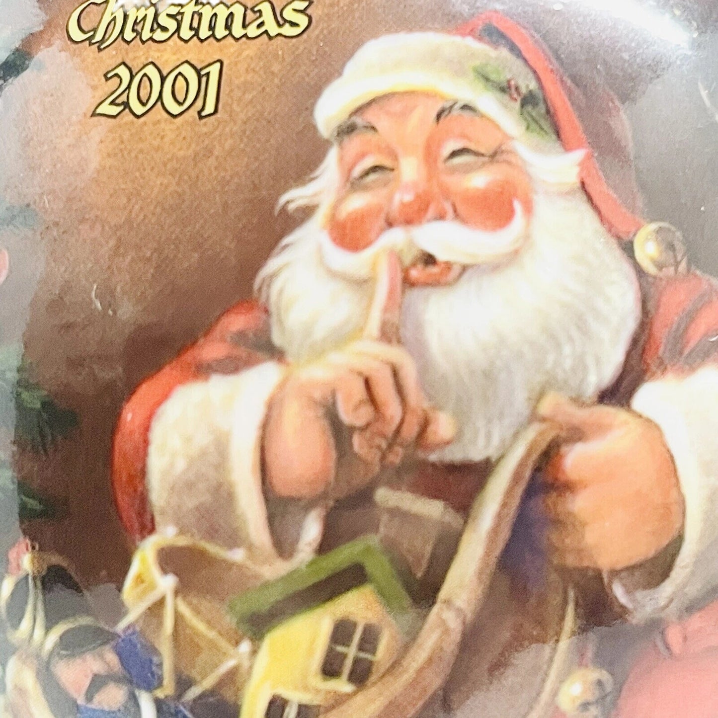 2001 Jolly Visitor Hallmark Ornament (Ball) QX2235