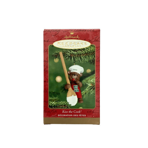 2001 Kiss the Cook! Hallmark Ornament (Bear) QX2852