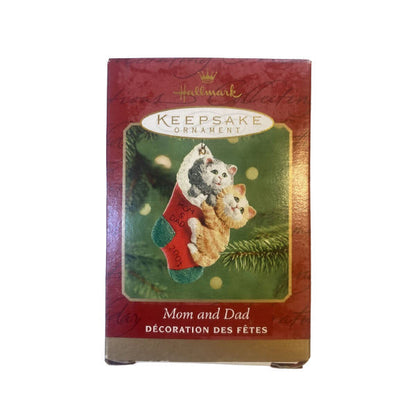 2001 Mom and Dad Hallmark Ornament (Kitten) QX8462